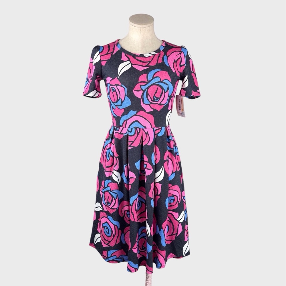 NWT LuLaRoe Disney Rose Floral Fit & Flare Amelia Dress